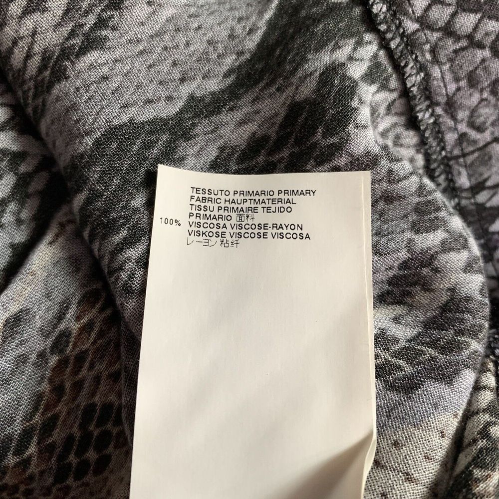 Just Cavalli Snakeskin Print Long Sleeve Blouse 40 Sm Ruffle V-Neck Purple Gray - Picture 7 of 8